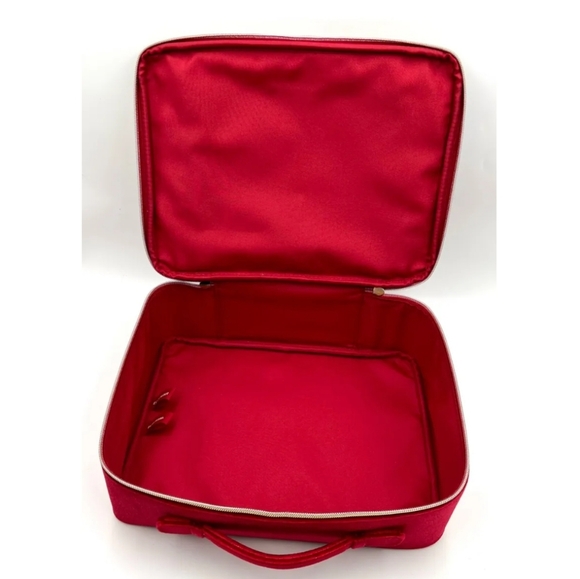 New Estee Lauder Big Red Velvet Makeup Case Holiday Edition - Picture 5 of 5